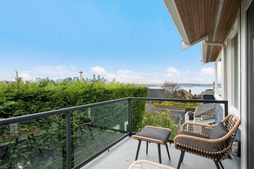 3BR 3BA Kerry Park Retreat in Queen Anne