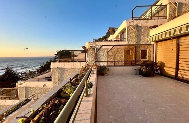 3BR3BA Spacious Apartment with Terrace - Concón