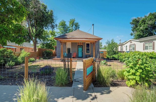 3BRM Stylish Mid-Century Escape | Near Royal Gorge