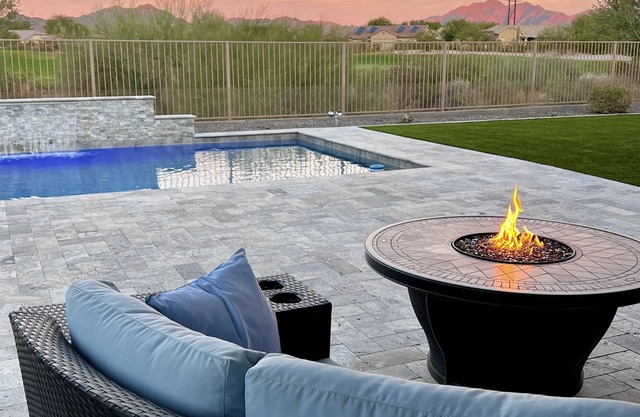 4 bed 3.5 bath modern ranch home with private pool/spa and golf course view