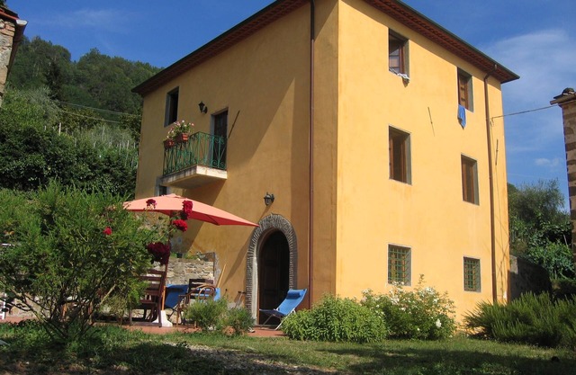 4-Bed, Sleeps 8, Pets, Free Parking