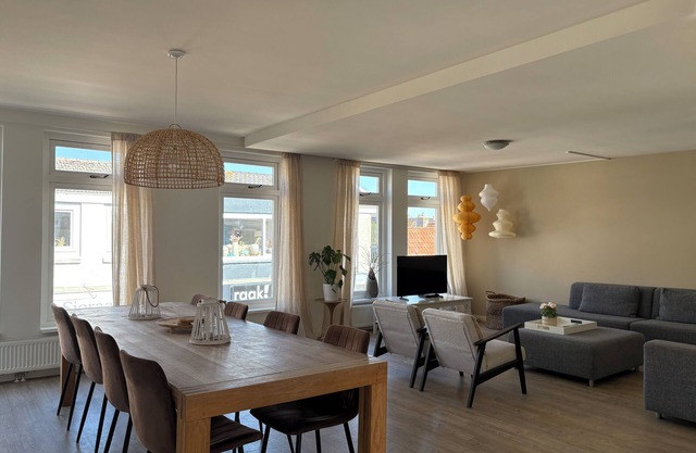 4 bedroom accommodation in Egmond aan Zee