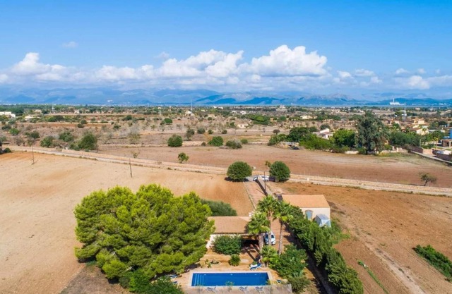 4 bedroom accommodation in Can Picafort