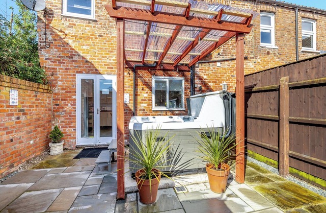 4 bedroom accommodation in Skegness