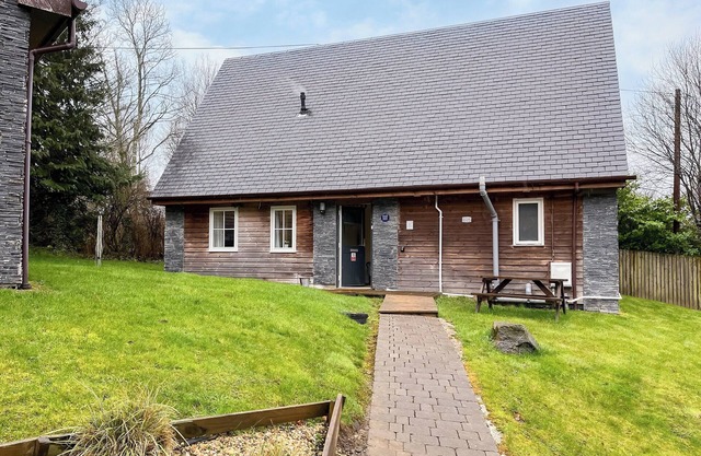 4 bedroom accommodation in Balmaha