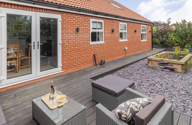 4 bedroom accommodation in Cayton