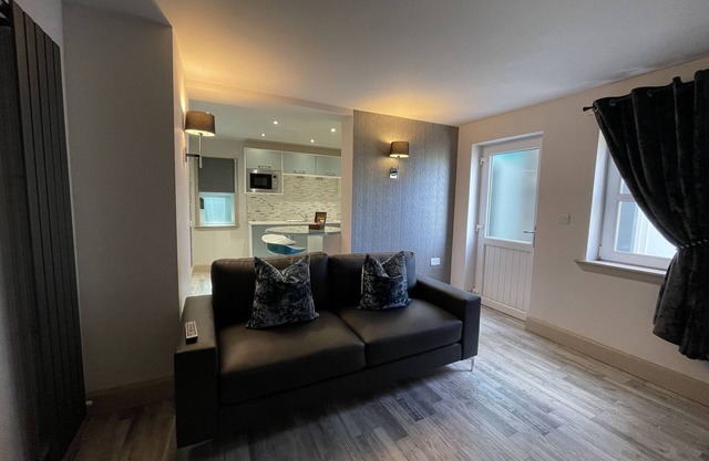 4 Bedroom Apartment One
