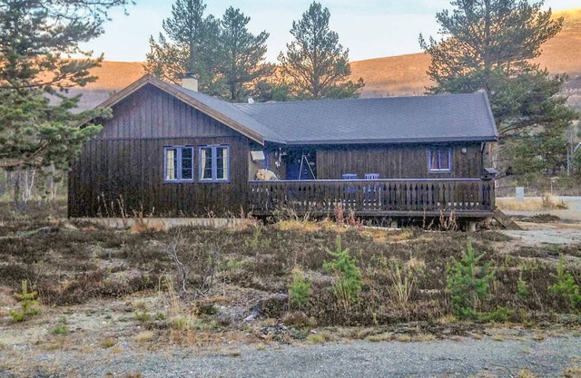 4 bedroom gorgeous home in Bjorli