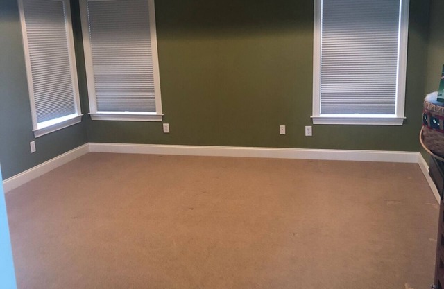 4 Bedroom House for Rent - Must bring some furniture