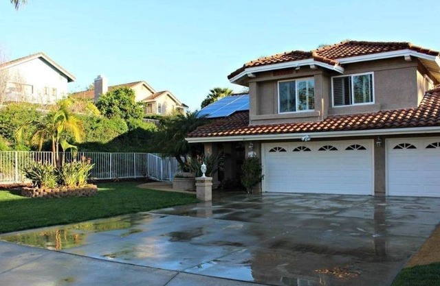 4 Bedroom Single family L-459816 by Houzlet