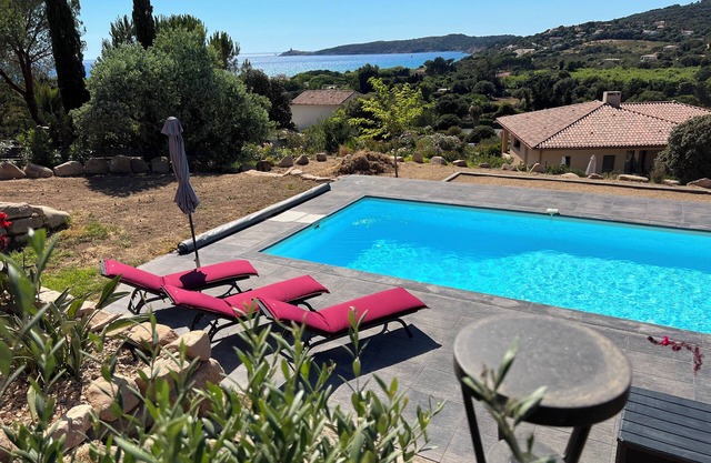 4 Bedroom Villa in CargÃ¨se
