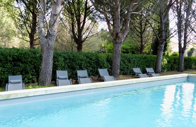 4 Chambres, Cuisine , Salon , Salle à Manger, Piscine 13x4 Grand Parc Arboré