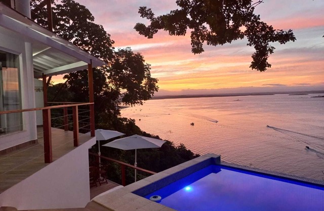 4 Complete Apartments with Fantastic Views