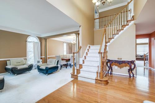 4 Mi to Dulles Airport Spacious D C Area Home