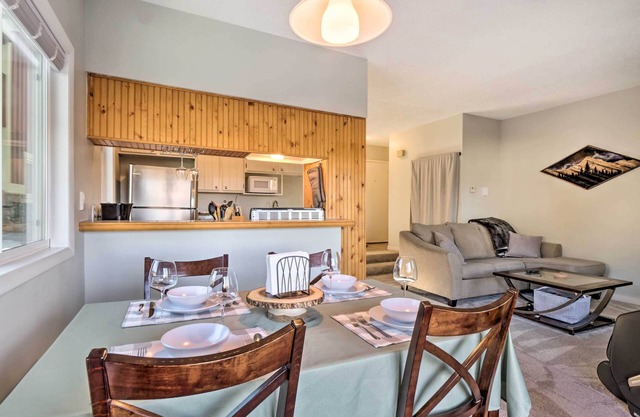 4 Mi to Keystone Resort: Dillon Condo w/Patio