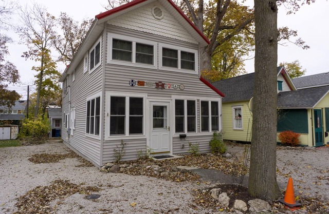442 Cedar Ave. in Lakeside