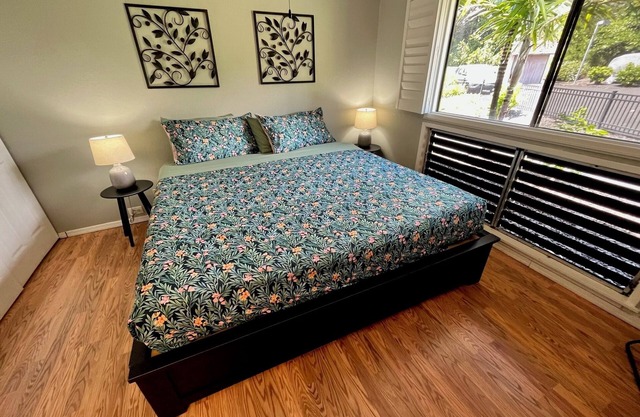 #49 1 Bed/1 Bath Beautifully Remodeled Unit