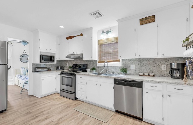 4BD Charming Beach Home-Pet Friendly-Cherry Grove