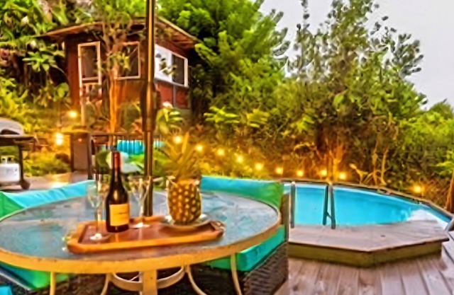 4BR/2BA Kona Rainforest Oasis at Beach in Coffee Country
