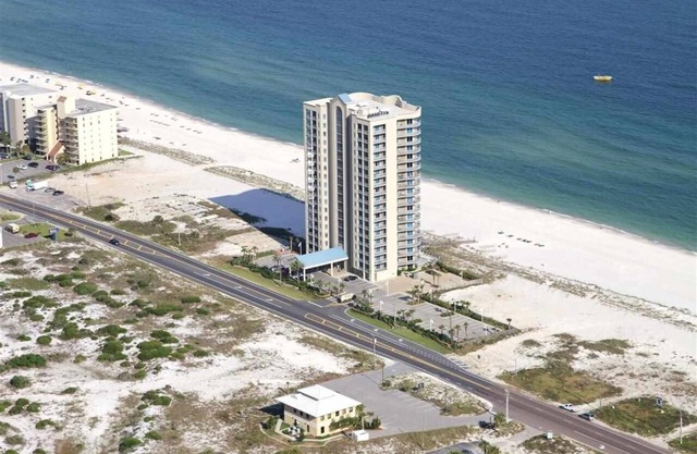 4BR/4BA condo Gulf Front, Perdido Key Indoor & Outdoor Pools