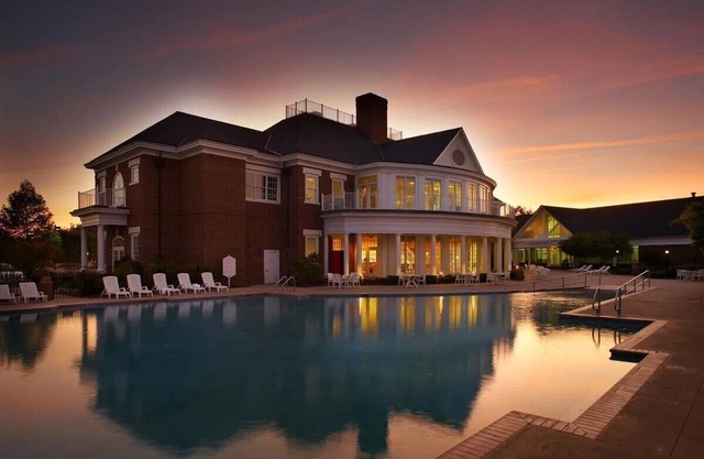 4BR/4BA, Sleeps12. 4.5 resort. Vacation Village at Williamsburg near Theme Parks