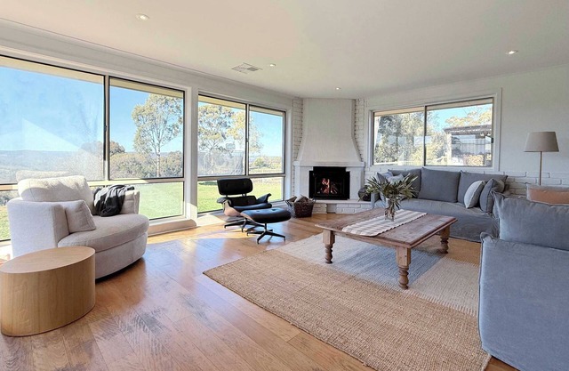 4BR Retreat Near McLaren Vale Wineries Adelaide
