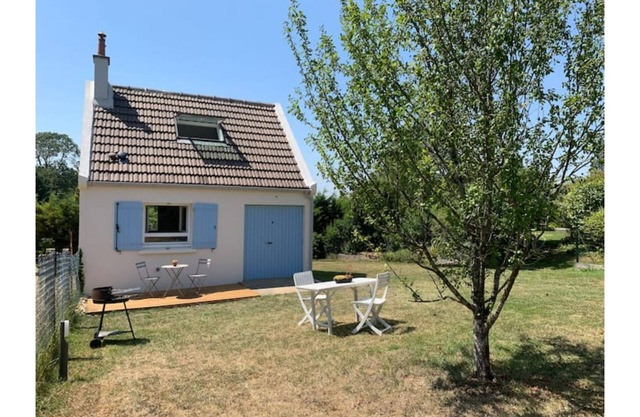 5-6 person house with garden, 10 minutes from Disney. Pk, bbq, Wii & Wifi