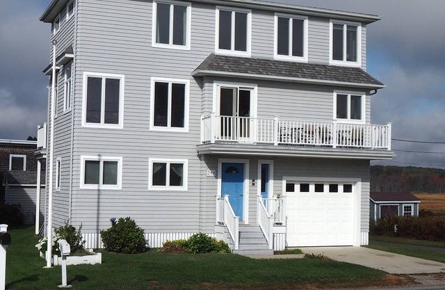 5 Bed Luxury Moody Beach - Perfect multi-family vacation -steps from beach