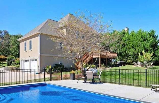 5 Bedroom 685119 by Houzlet