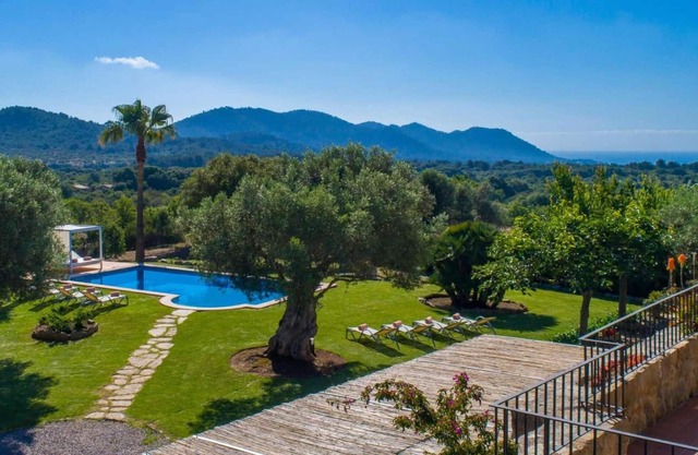 5 bedroom accommodation in Arta