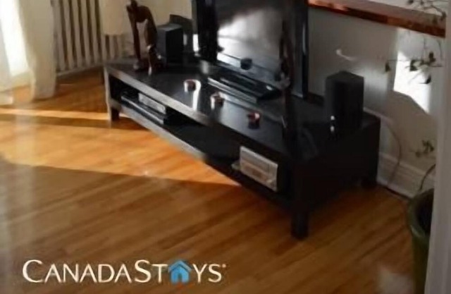 5 bedroom apartment, quiet and with terrace - Montreal, Quebec