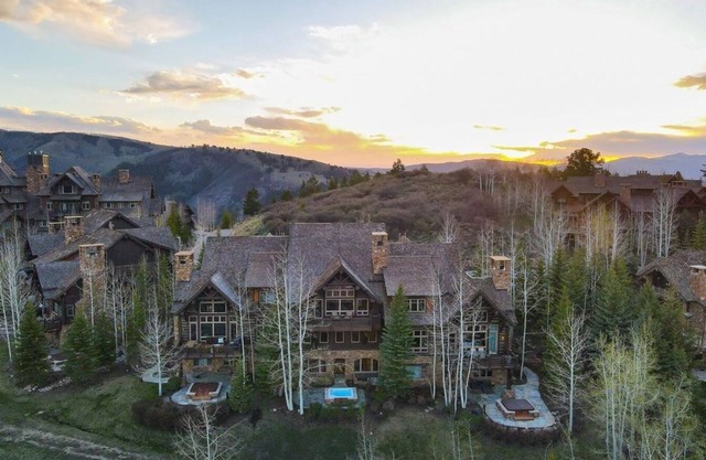 5 BR Ski In/Out Horizon Pass Luxury Townhome