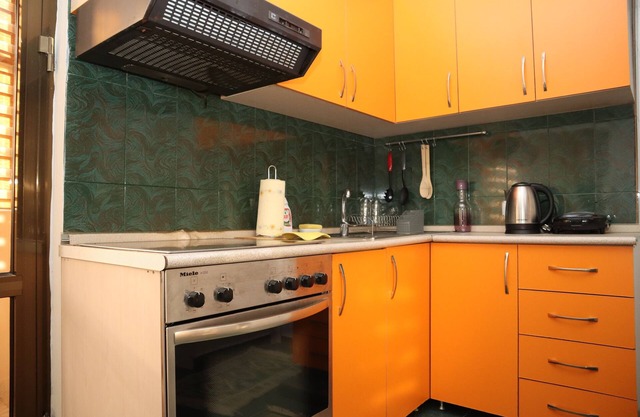 5 mins walk from Tirana Center.Family sized 2 bedroom apartment.