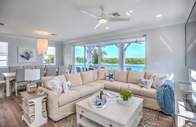 5 Star Modern New Construction Bayfront Home With Private Pool and Dock