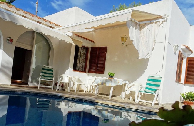 500mt to the beach, Private Fenced Pool, Nice villa en Menorca for 6 people