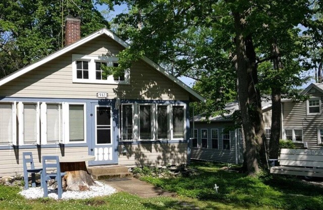 542 Peach in Lakeside