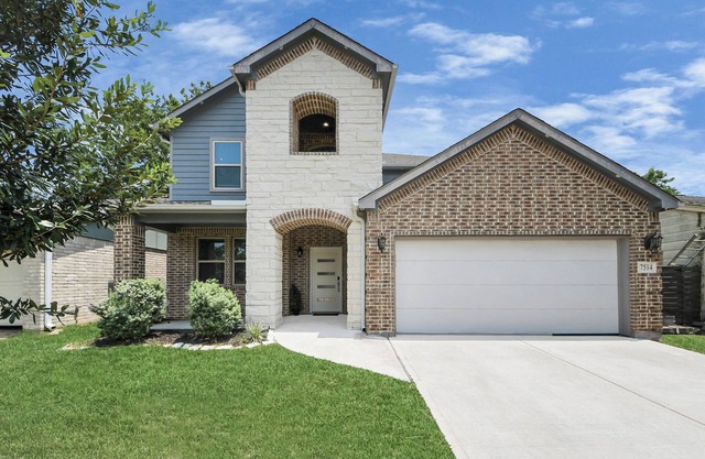 5BR Modern Paradise. Sleeps 15. Family Friendly