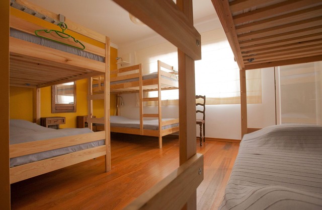 6 Bed dorm: Ericeira Chill Hill Hostel & Private Rooms (RNAL Nº 4514AL)