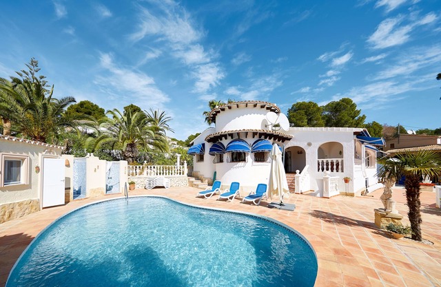 6 Beds, 4 Bath, Summer Kitchen, Super Seaview, Close to the Sea, Big Terraces