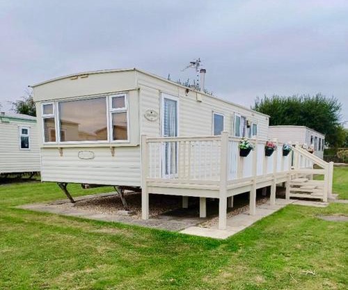 6 berth caravan Golden palms resort Ingoldmells