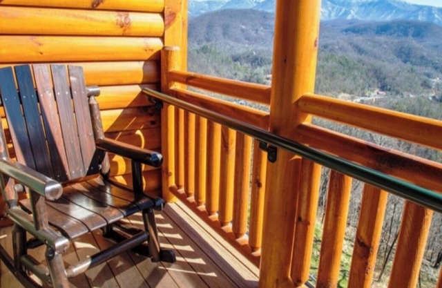 60% OFF! 187/day weekly rates Westgate Smoky Mtn Resort Gatlinburg - sleeps 4/8
