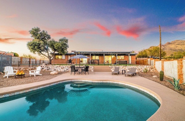 600 E Eton Dr · *Tucson Oasis* Basketball Court | Pool | Hot Tub