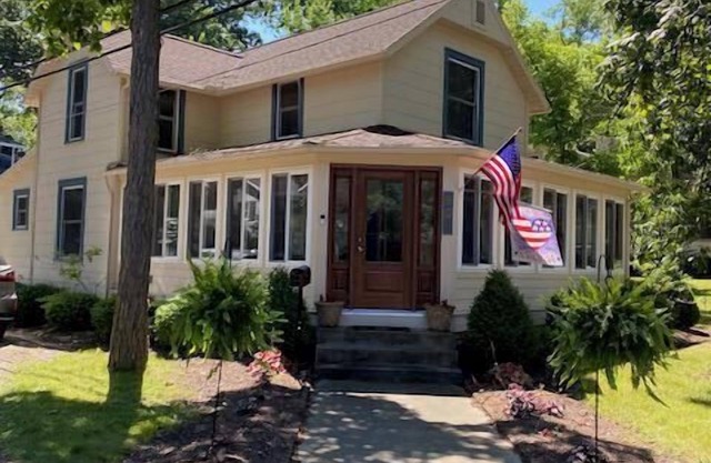 601 Central in Lakeside