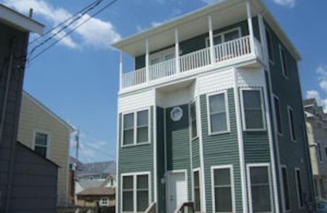 65 East Atlantic Way, Lavalette, New Jersey