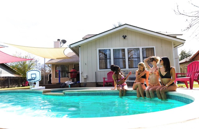 6BR ~Heated Pool/Hot tub/Pool Table/Ping Pong Table Arcade w/Ball Pit NearDomain