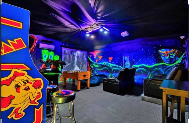 6BR MAGIC MANSION: THE ULTIMATE DISNEY EXPERIENCE W POOL