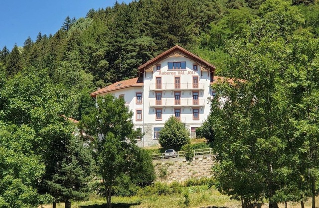 70 m² Avec Grande Terrasse Offrant une vue Superbe