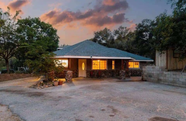 7BR 3Bath in Yosemite & Bass Lake with BBQ & Hot Tub