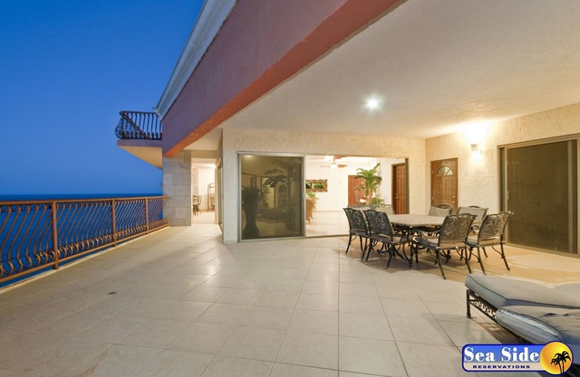 7br 5bath Penthouse Condo @ Sonoran Sun sleeps 16