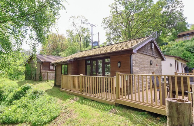8 MANLEIGH PARK, family friendly, with a garden in Combe Martin
